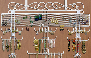 jewellery organiser