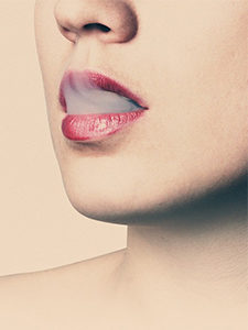 woman-smoking COPD